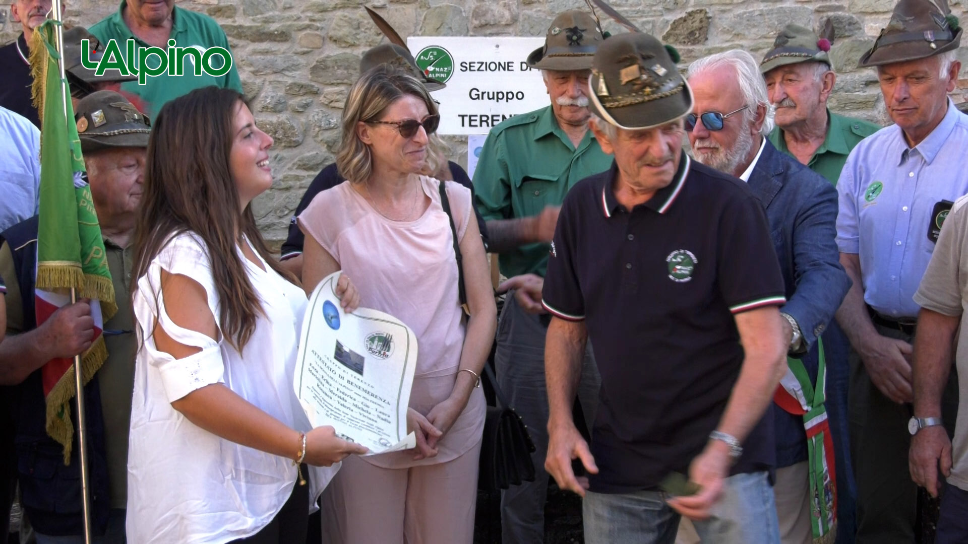 L'Alpino - Grande partecipazione al bosco delle Penne Mozze