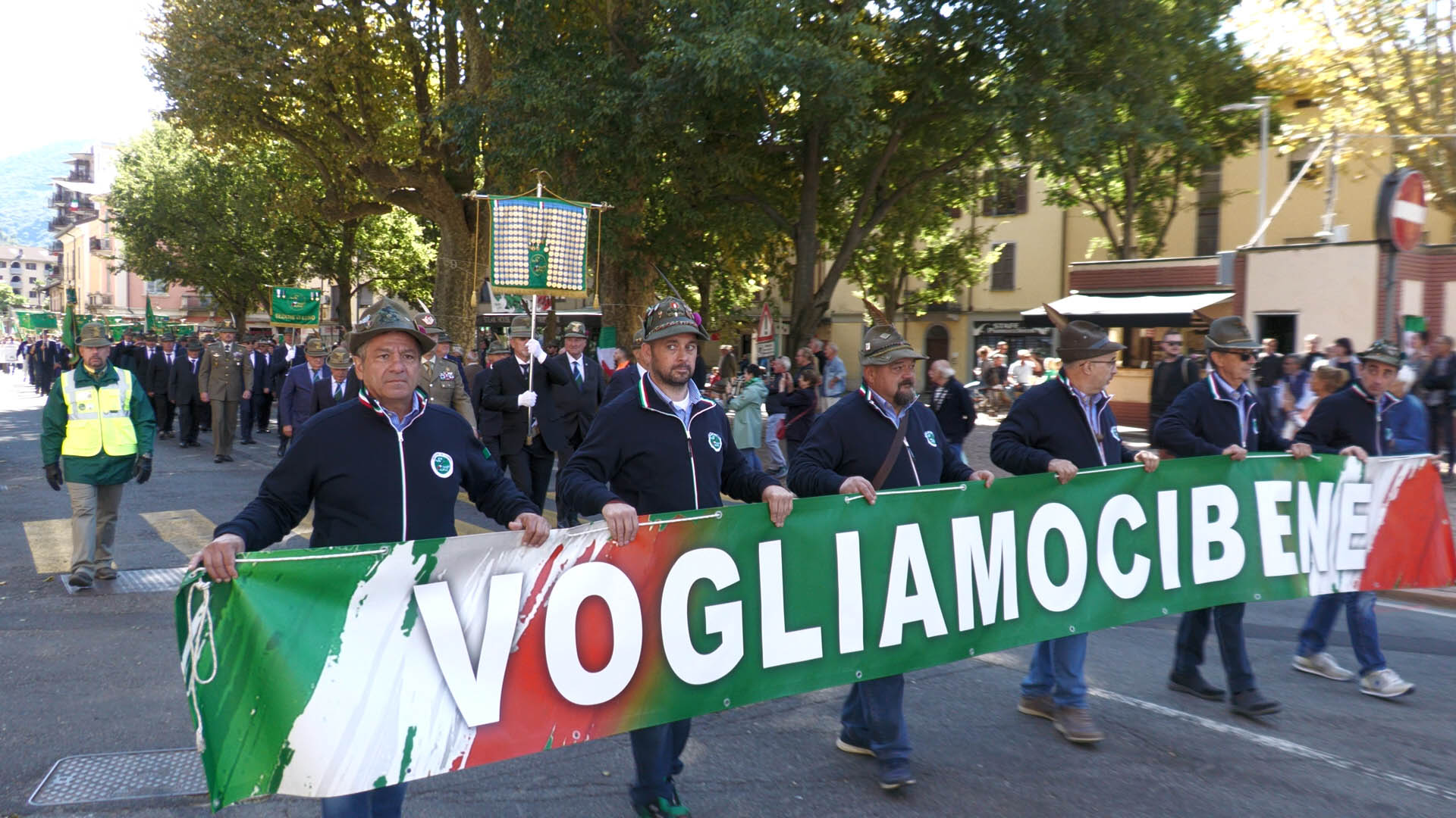 L'Alpino - Luino festeggia i suoi primi 100 anni