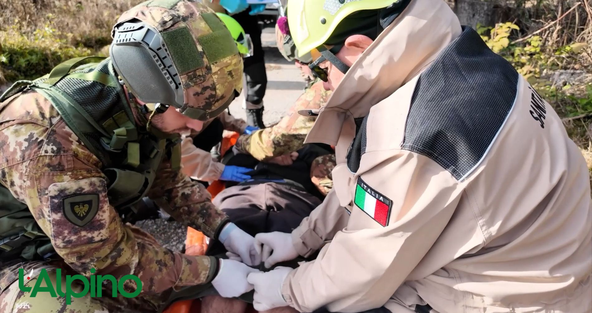 L'Alpino - Sanità alpina, protezione civile ed esercito insieme in esercitazione