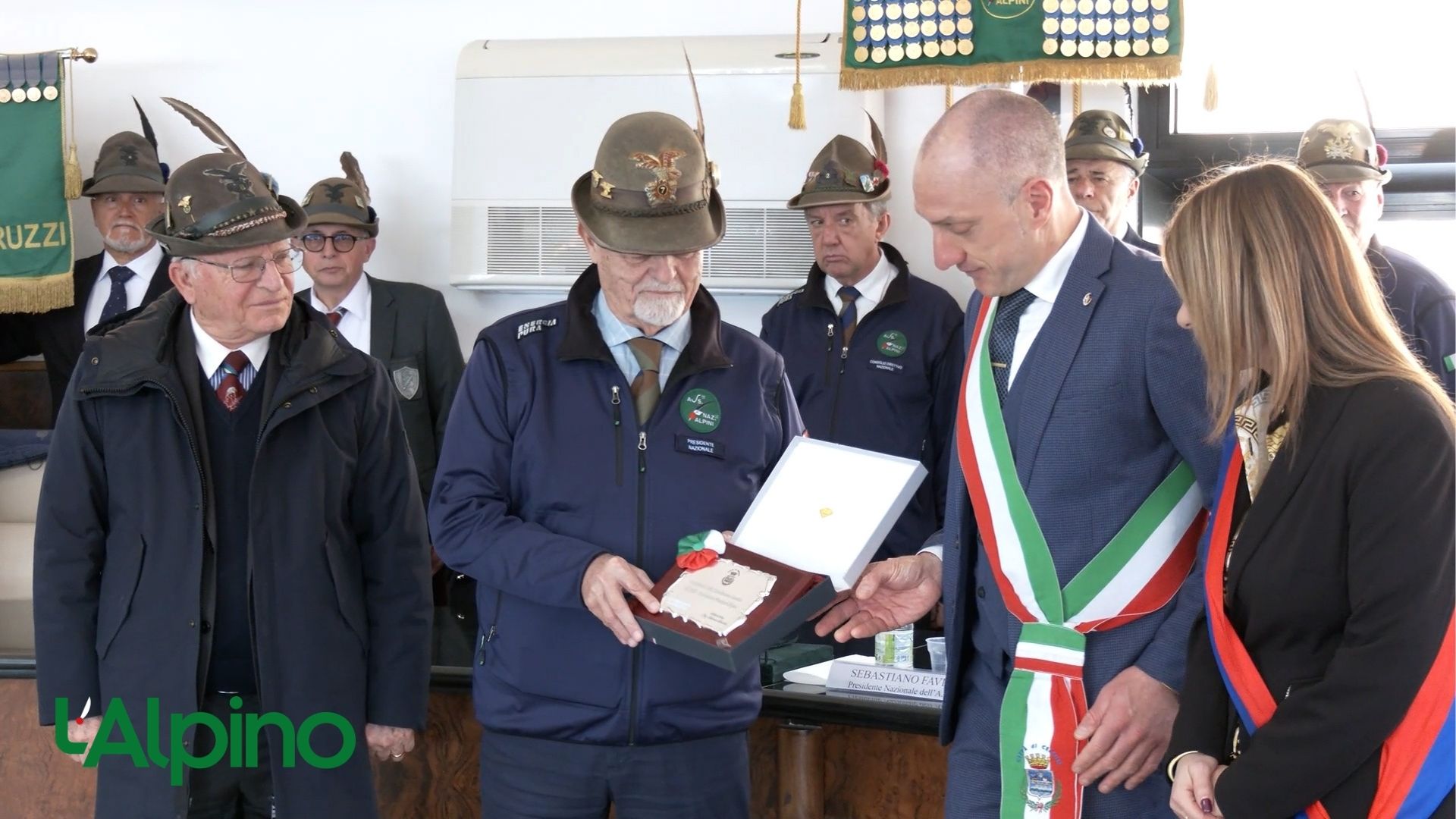L'Alpino - L'Ana cittadina onoraria di Celano
