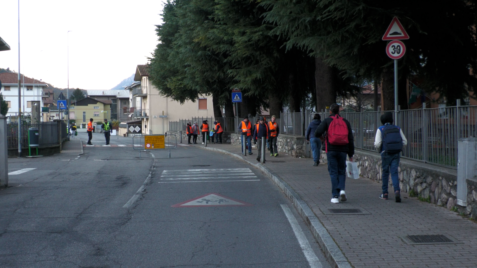 Cividate chiude in modo temporaneo il traffico vicino alle scuole